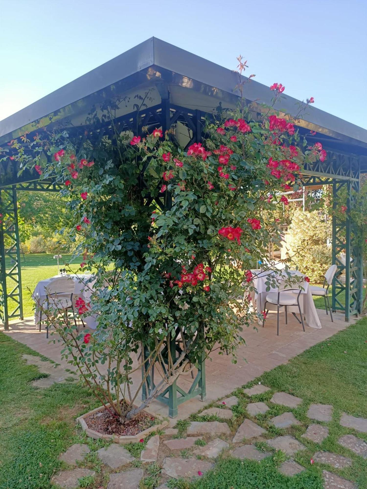 Relais Osteria Dell'Orcia Hotel Bagno Vignoni Ngoại thất bức ảnh